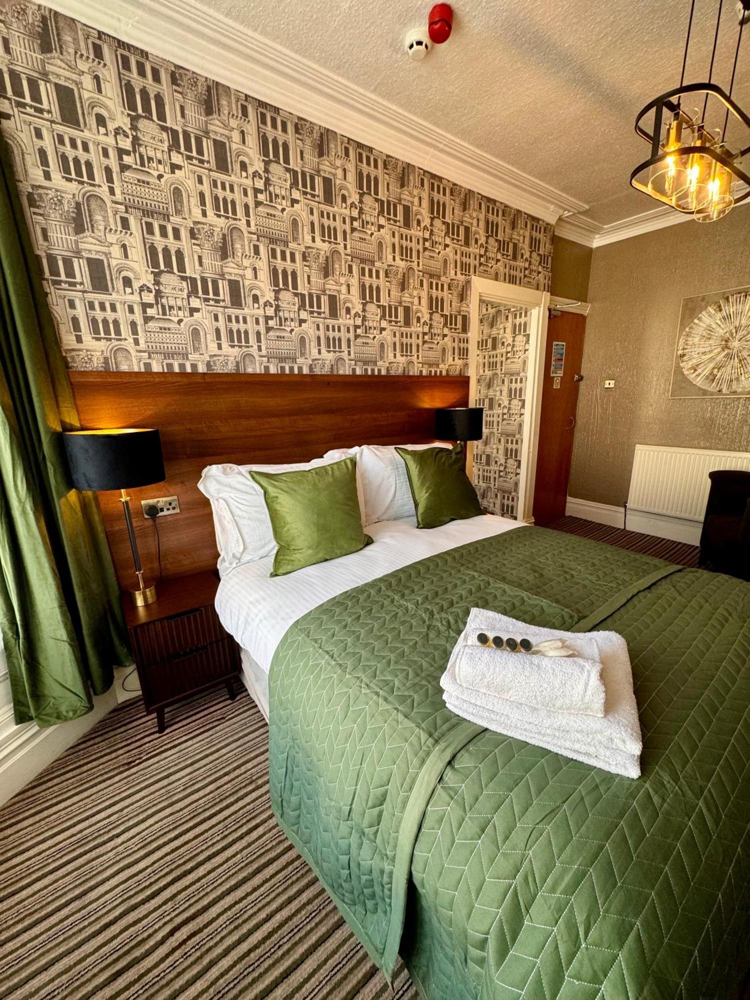 Delovely Hotel Blackpool Luaran gambar