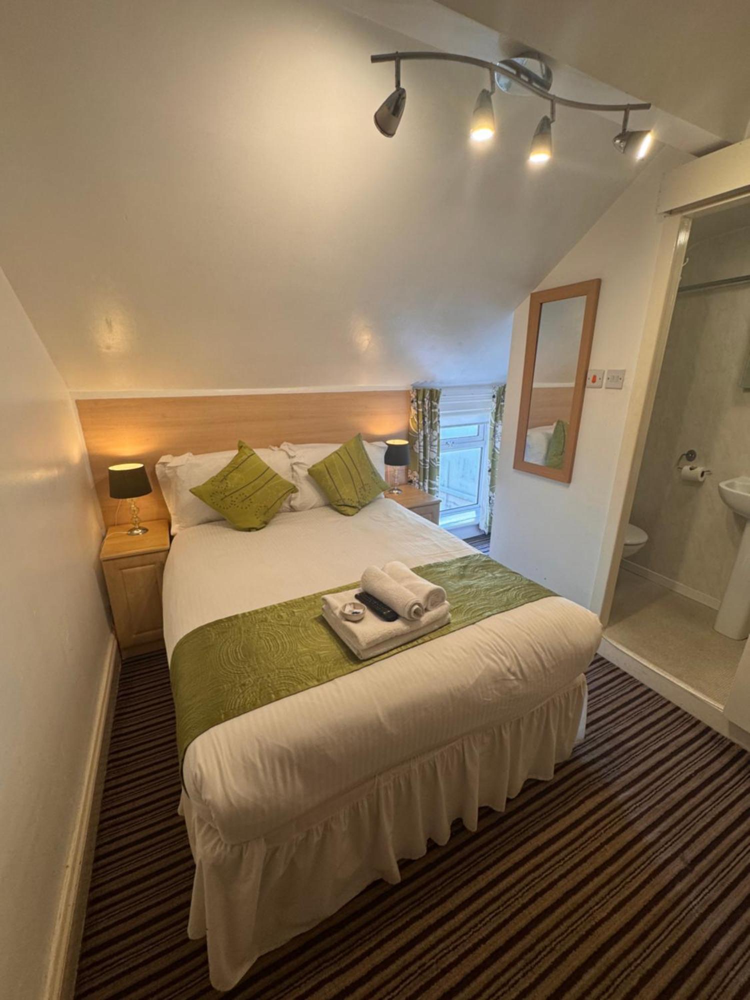 Delovely Hotel Blackpool Luaran gambar